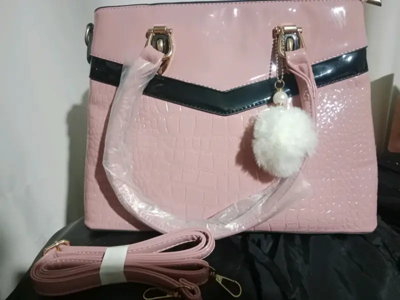 Cartera rosa elegante - 6
