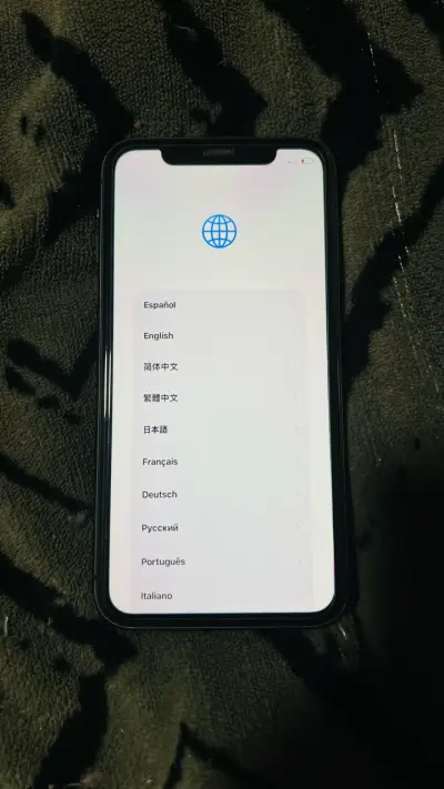 iPhone en buen estado - miniatura 1