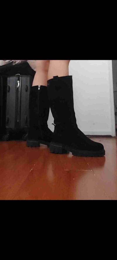 Botas negras de gamuza - miniatura 1