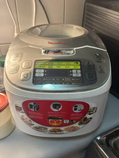 Robot de cocina Moulinex multifunción - miniatura 1