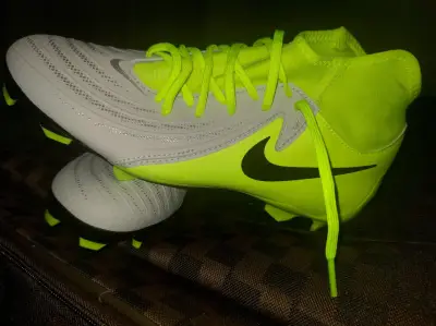 Zapatillas fútbol Nike verde neón - miniatura 1