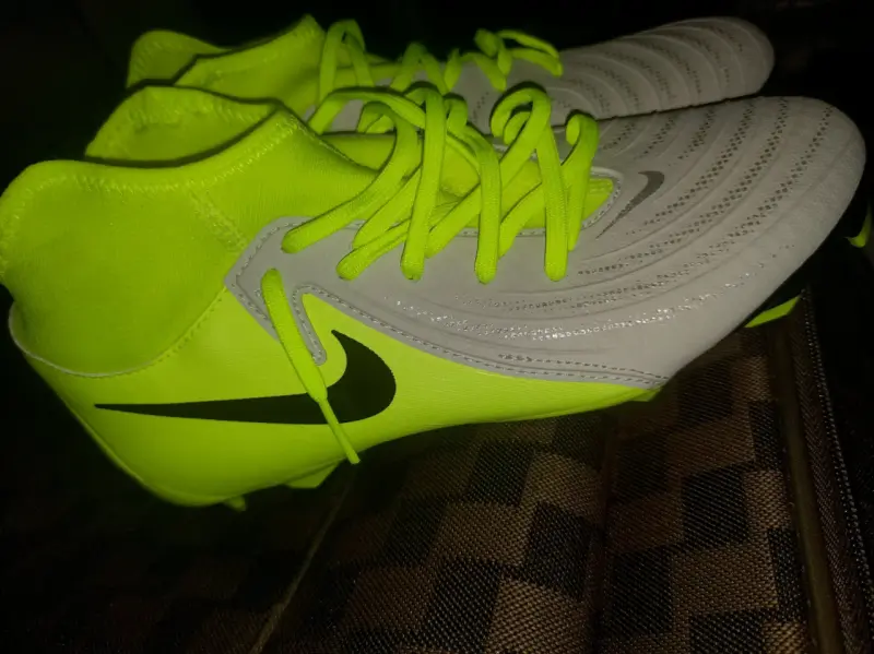 Zapatillas fútbol Nike verde neón - 2