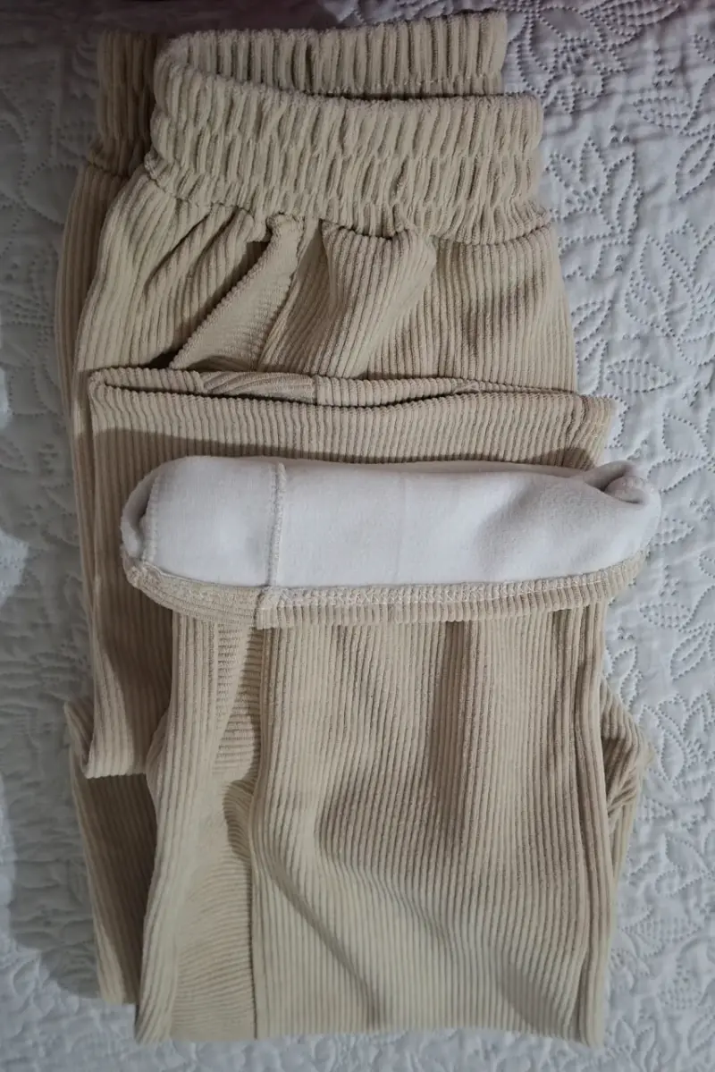 Pantalones de mujer nuevos - 2