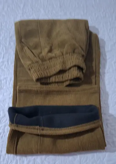 Pantalones  de mujer nuevos - miniatura 3