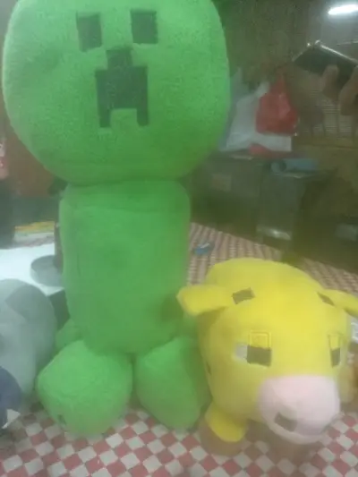 Peluche vaca amarilla Minecraft - miniatura 4