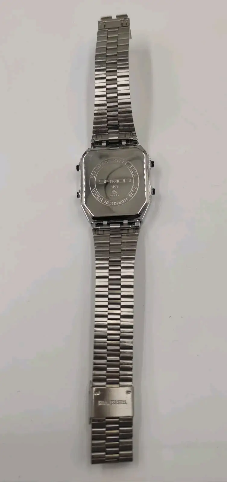 Reloj digital plateado retro vintage - 6