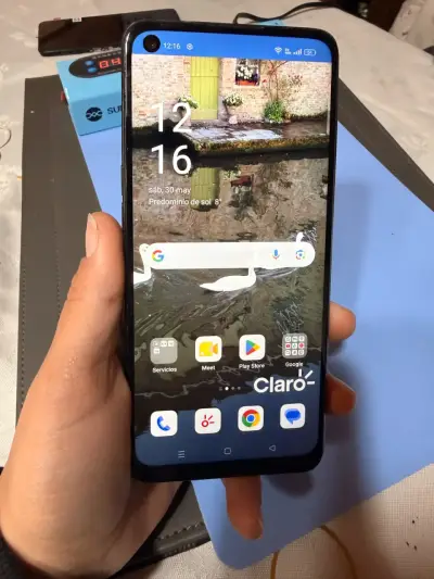 Telefono oppo reno 7 - miniatura 1