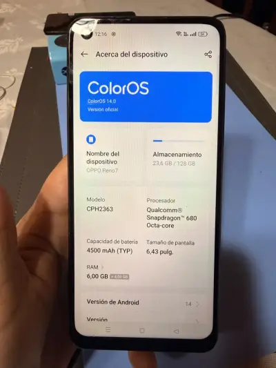 Telefono oppo reno 7 - miniatura 3