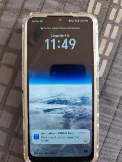 Teléfono celular con funda transparente - miniatura 4