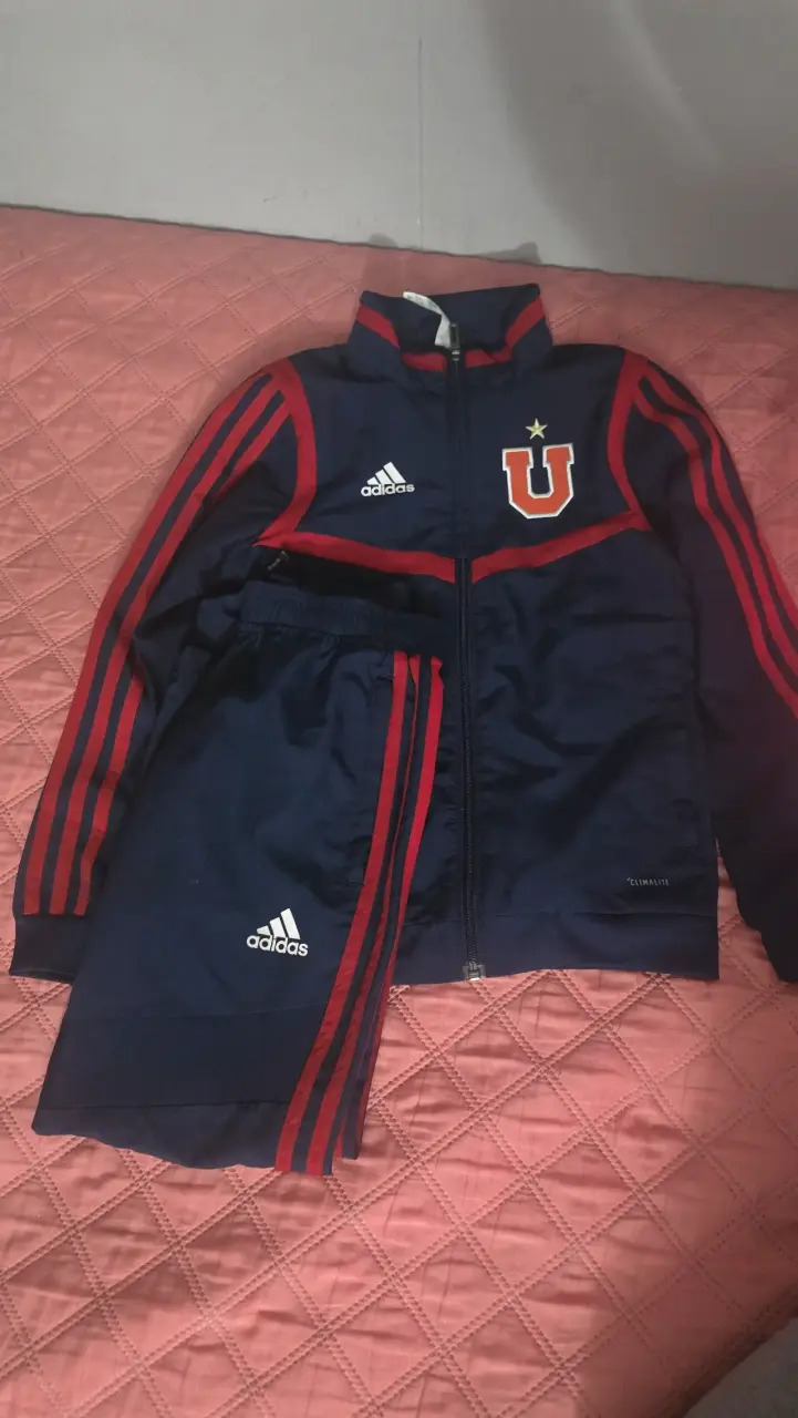 Conjunto deportivo niño Adidad U. de Chile 2019. - 1