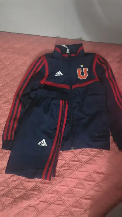 Conjunto deportivo niño Adidad U. de Chile 2019. - miniatura 1