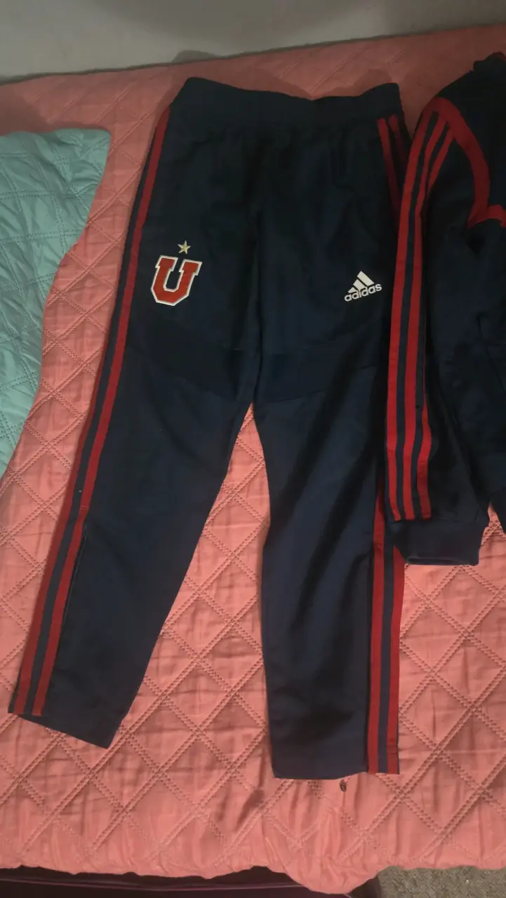 Conjunto deportivo niño Adidad U. de Chile 2019. - 2