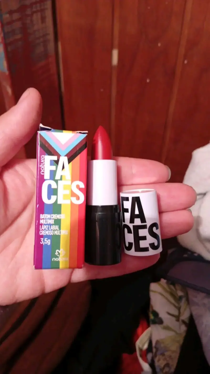 Labial Natura Faces rojo - 1