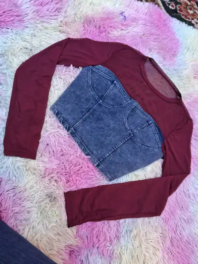 Polera bicolor burdeo y mezclilla - miniatura 2
