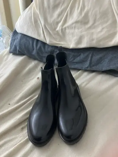 Botas de goma negras - miniatura 1