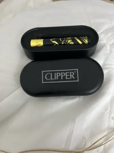 Encendedor Clipper personalizado - miniatura 1