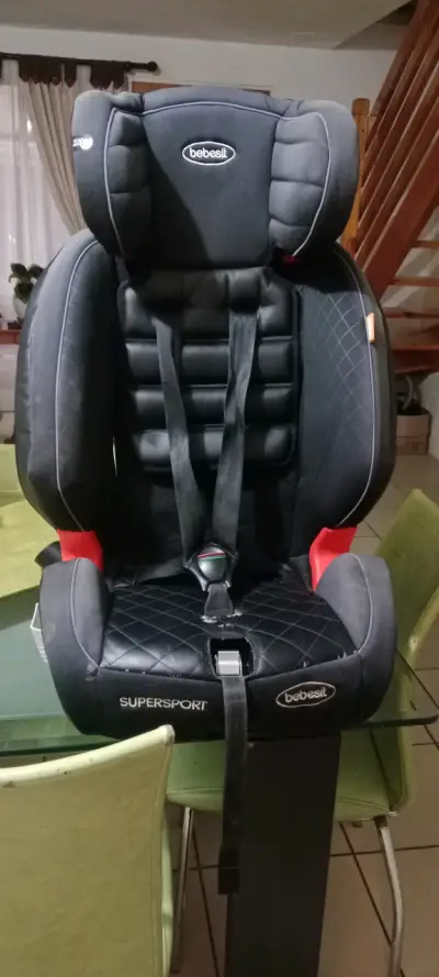 Silla de auto Bebesit negra - miniatura 3