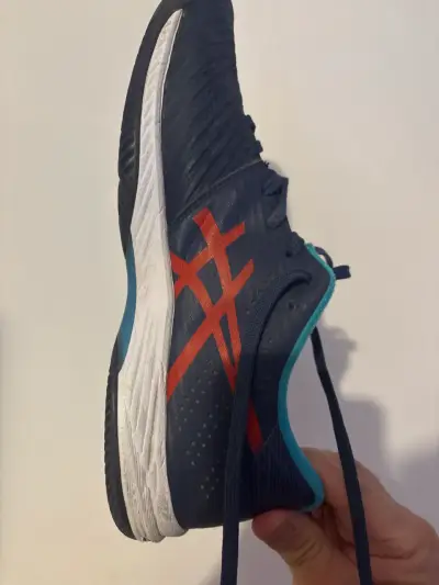 Zapatillas pádel asícs 42,5 - miniatura 2