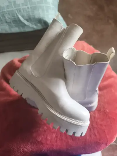 Botines blancos con plataforma - miniatura 3