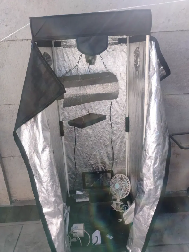 Carpa de cultivo interior con ventilador - 2