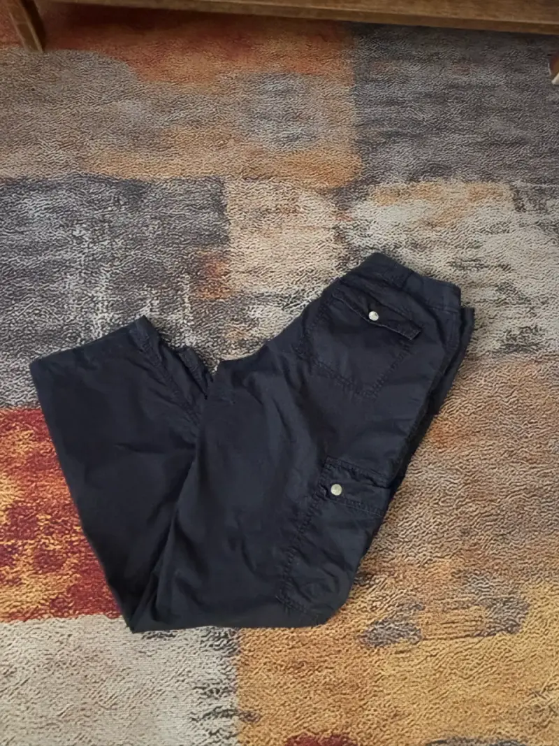 Pantalón cargo negro MK - 3