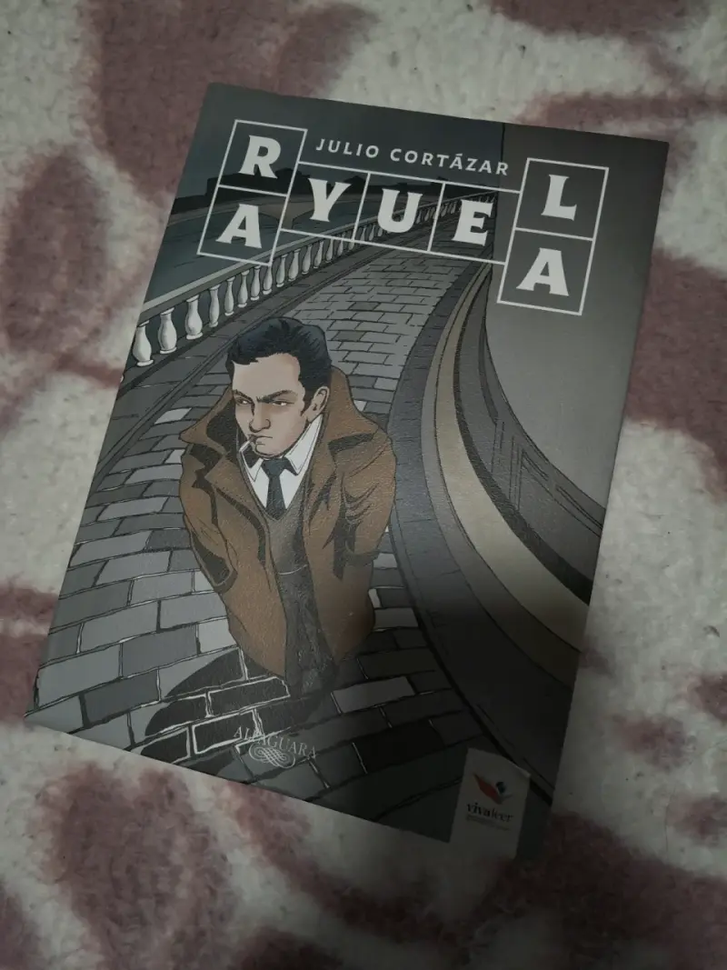 Libro Rayuela de Julio Cortázar - 1