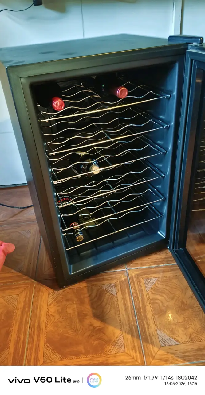 Refrigerador Cavanova compacto - 5