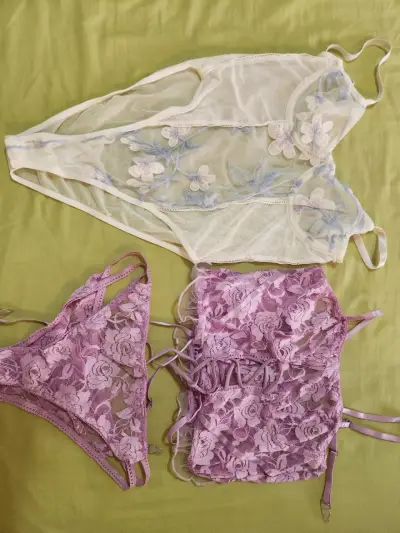 Conjunto de lencería variada - miniatura 3
