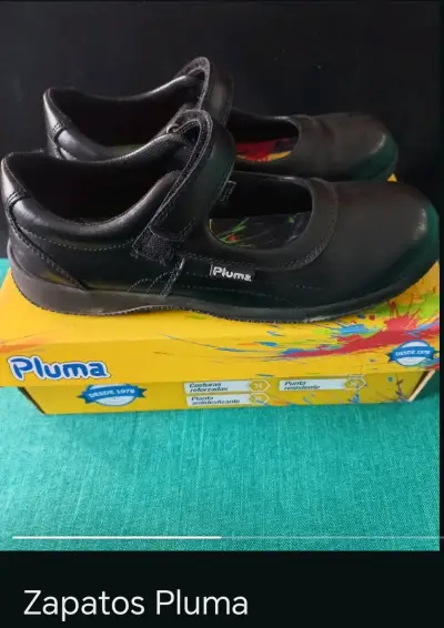 Zapatos escolares negros Pluma - miniatura 1