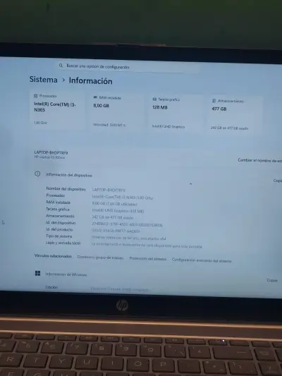 Laptop HP Intel i3 con 8GB RAM - miniatura 1