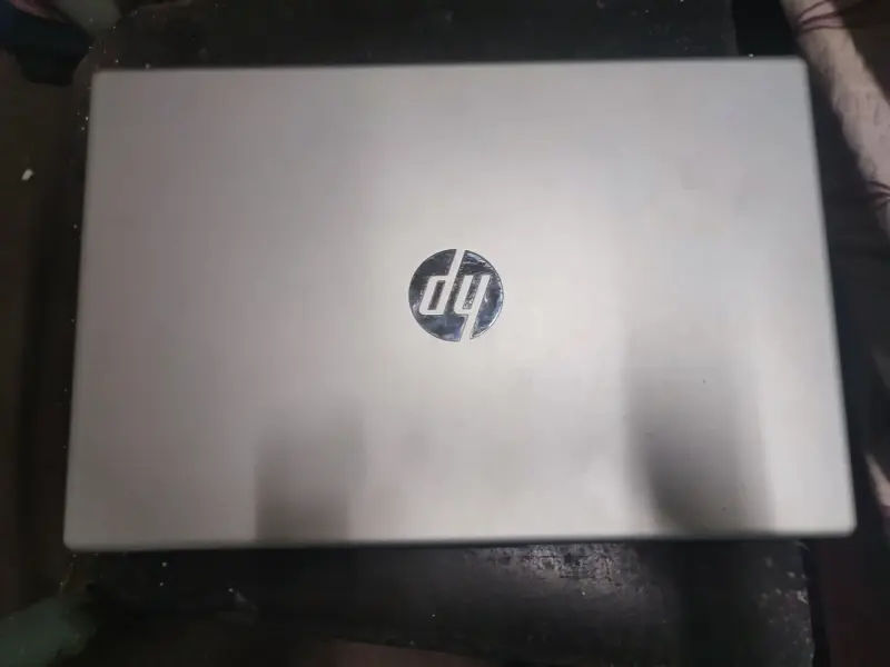 Laptop HP Intel i3 con 8GB RAM - 2