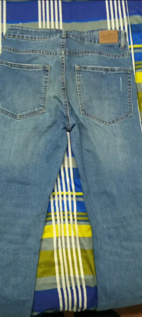 Jeans azules clásicos - 7