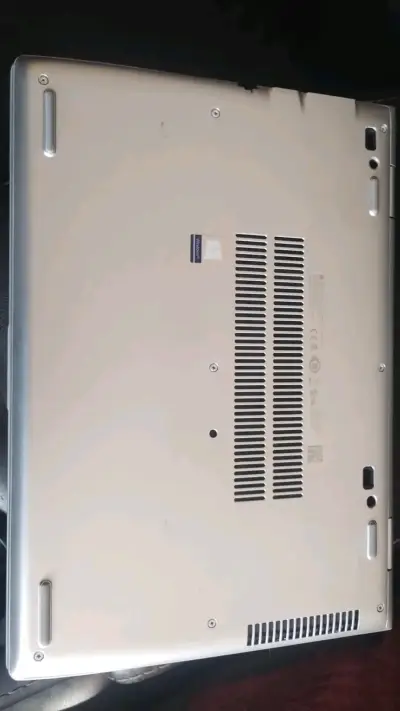 Laptop HP 15 pulgadas - miniatura 2