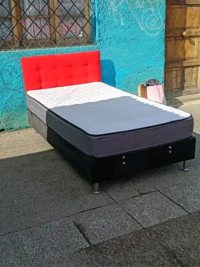 Cama completa con colchón - miniatura 3