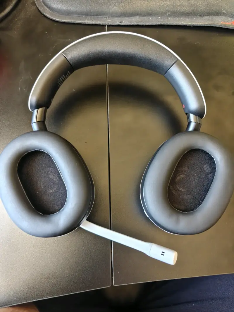 Audífonos Sony H9 Inalámbricos - 2