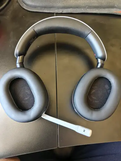 Audífonos Sony H9 Inalámbricos - miniatura 2
