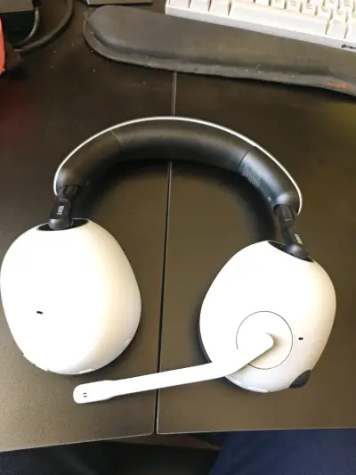 Audífonos Sony H9 Inalámbricos - miniatura 3