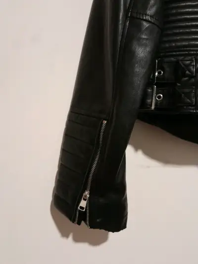 Chaqueta cuero negra Amisu - miniatura 3