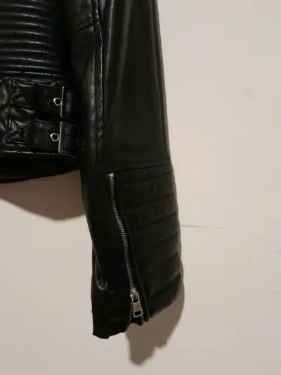 Chaqueta cuero negra Amisu - miniatura 4