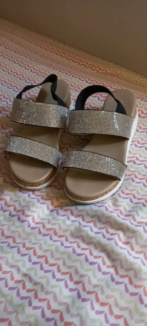 Sandalias negras con tachas - 2