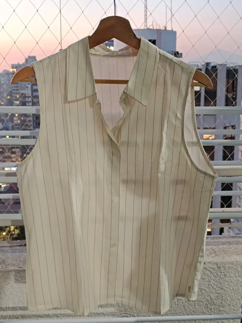 Blusa sin mangas a rayas