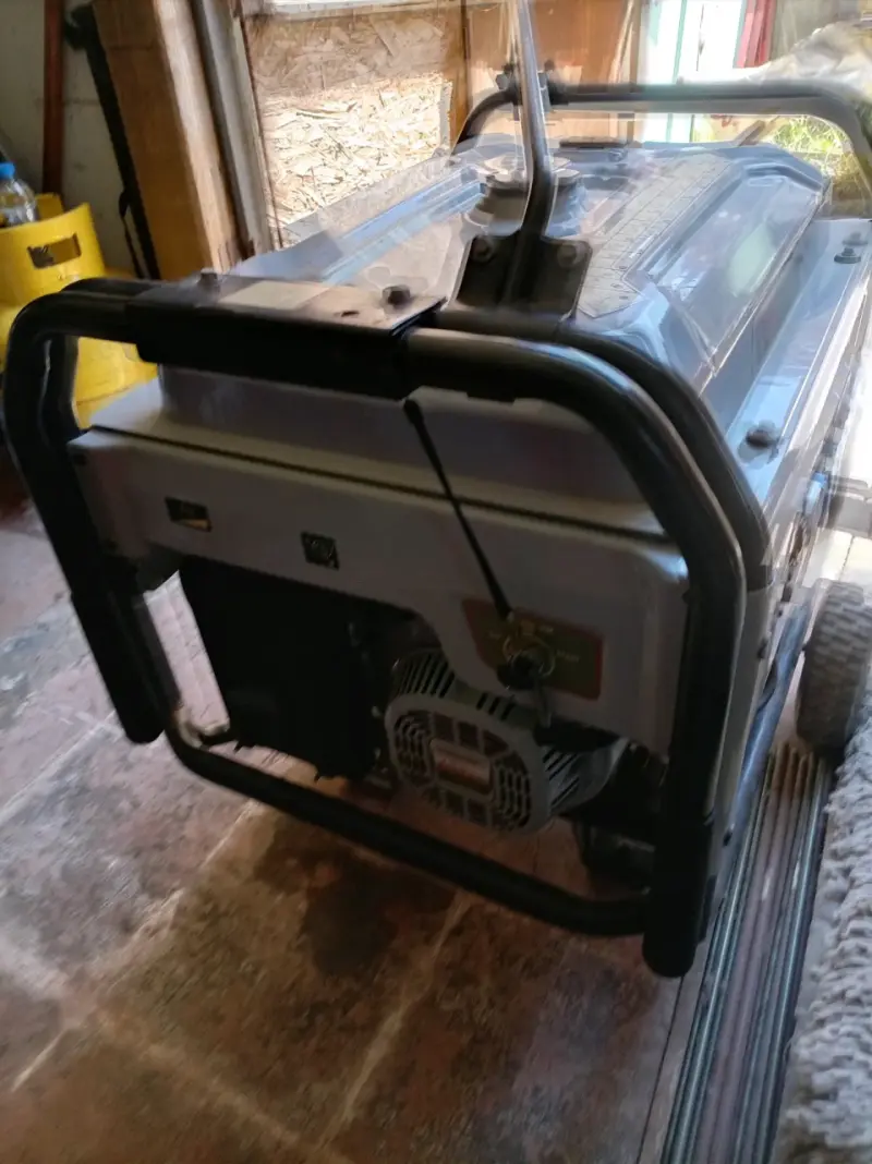 Generador electrógeno portátil - 6