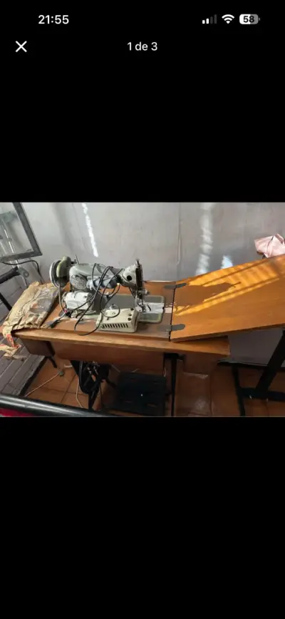 Máquina de coser antigua - miniatura 1