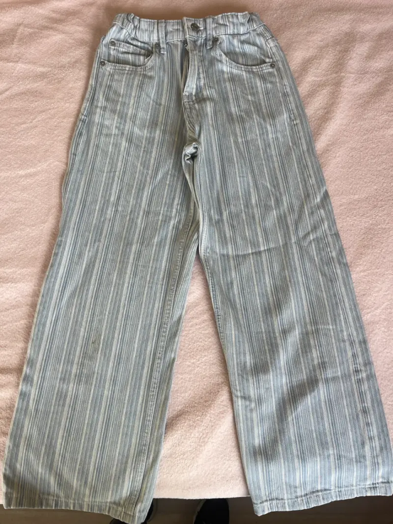 Jeans rayados celeste claro - 1