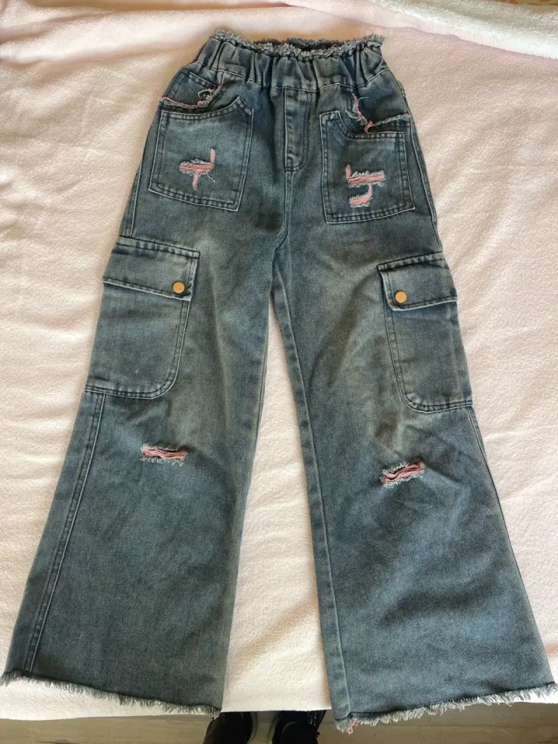 Pantalones cargo denim gastado