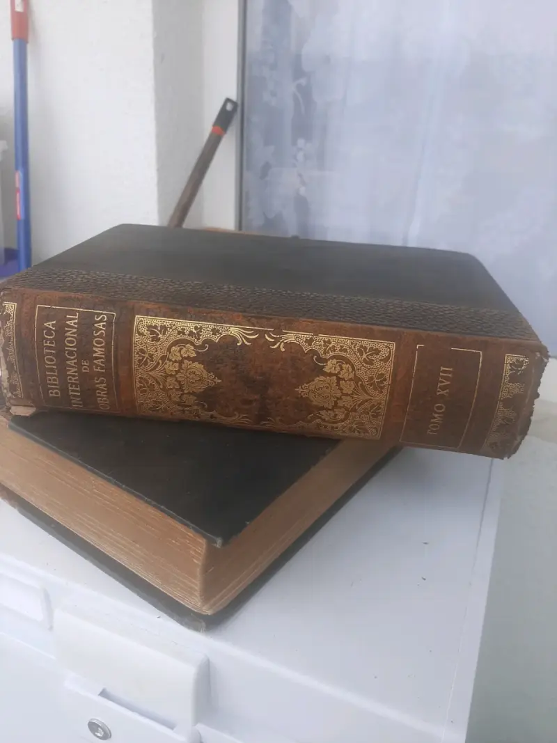 Colección de libros antiguos enciclopedias - 2