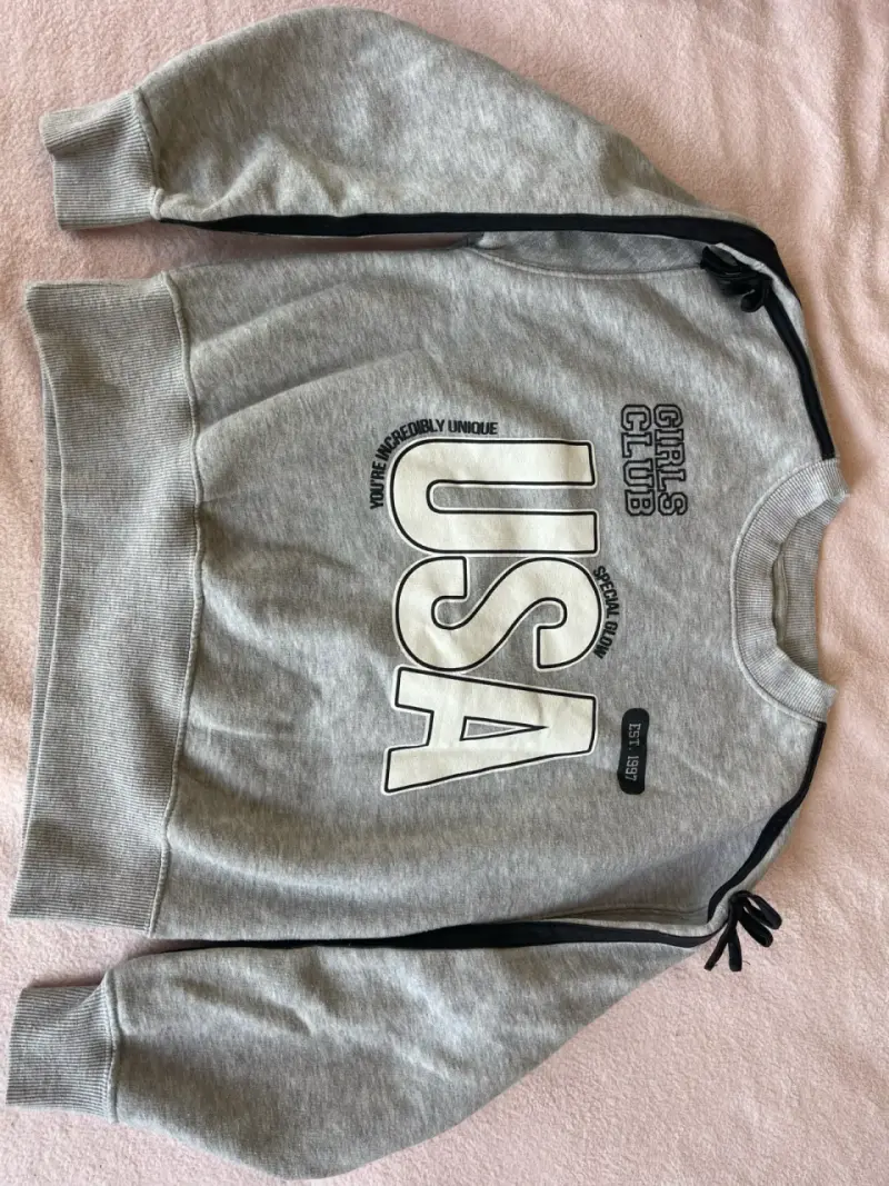 Polerón gris USA estampado