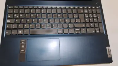 Laptop Lenovo 14 pulgadas - miniatura 2