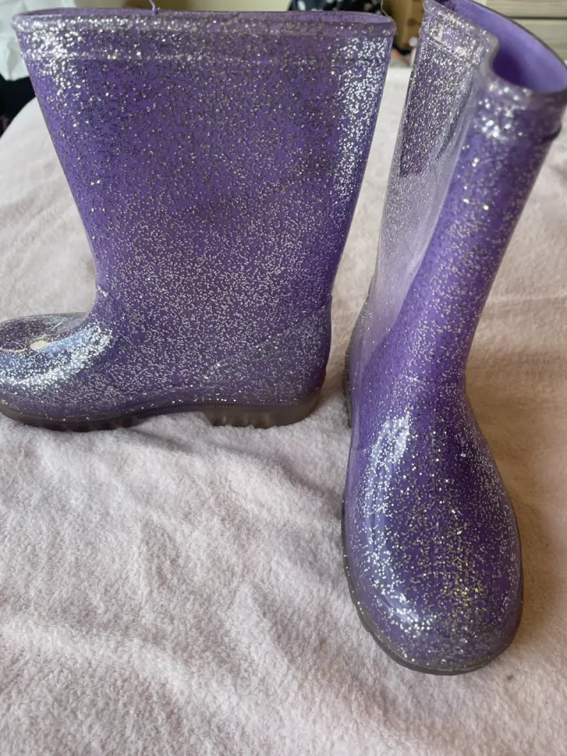Botas de lluvia purpurina moradas