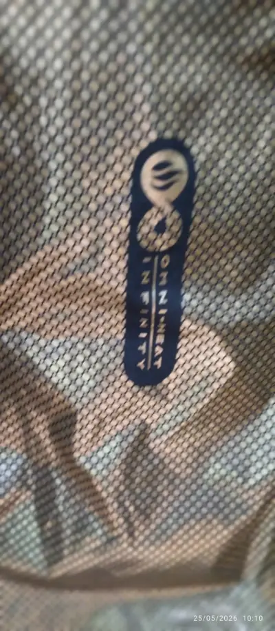 Parka negra con capucha de Columbia talla 10-12 - miniatura 5